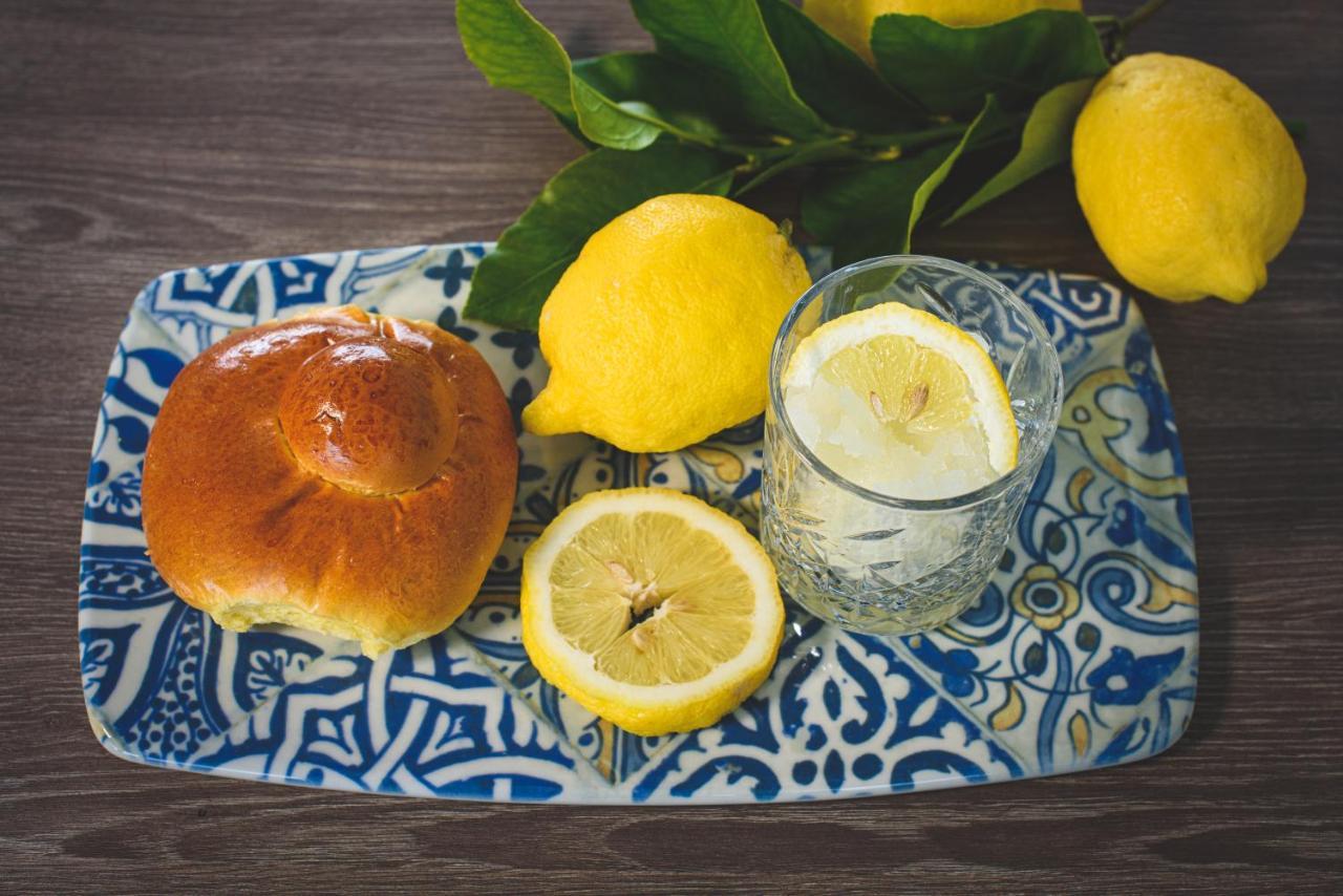 Upper - Boutique Hotel 밀라초 외부 사진