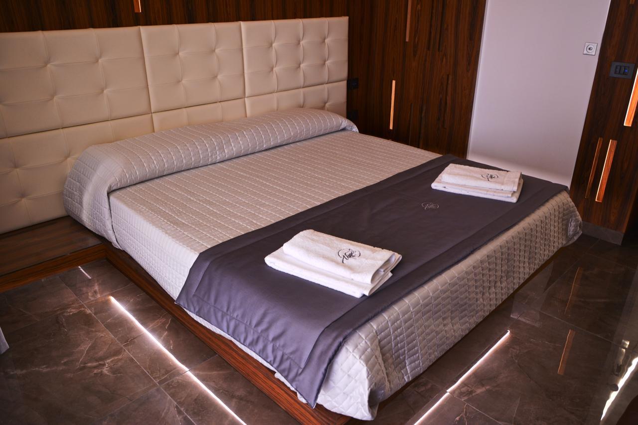 Upper - Boutique Hotel 밀라초 외부 사진