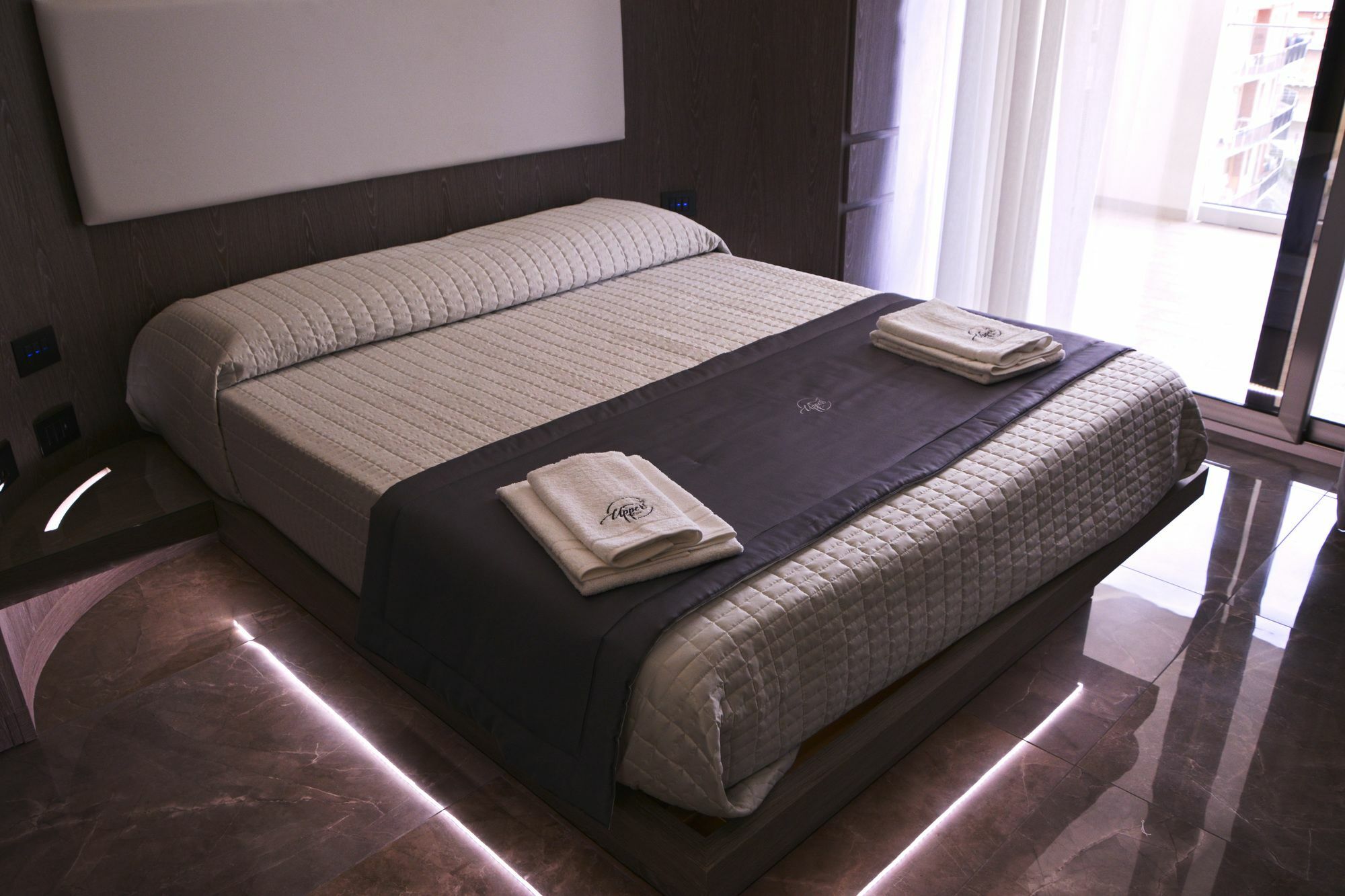 Upper - Boutique Hotel 밀라초 외부 사진